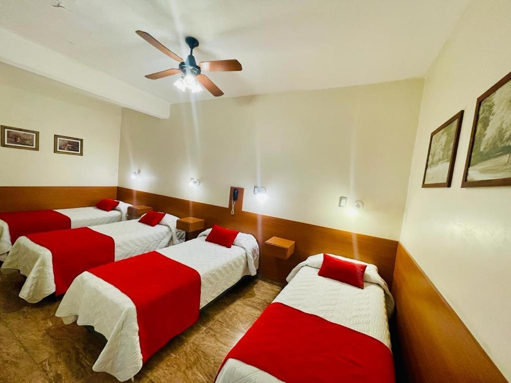 Hl Hotel Cipolletti Luaran gambar